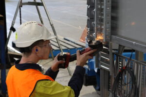 Industrial machinery maintenance and repair - Teoma group industrial electricians