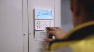 Industrial & Commercial Electricians in Melbourne - Teoma Group Dandenong South