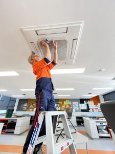Industrial & Commercial Electricians in Melbourne - Teoma Group Dandenong South